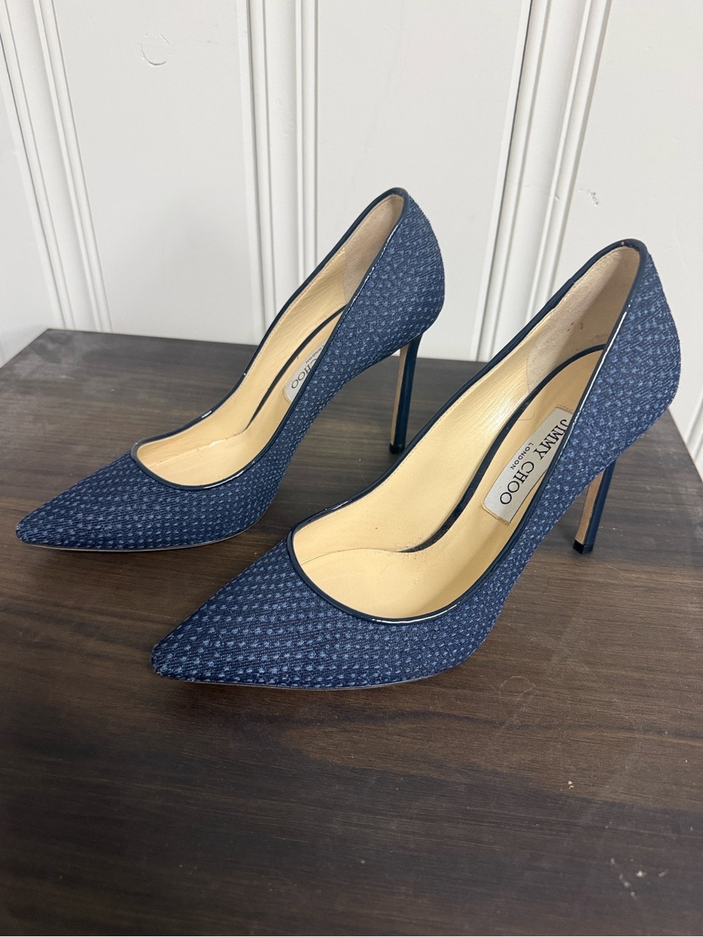 Jimmy Choo Dotted Romy 85 Pointy Toe Pumps - Picture 2 of 10